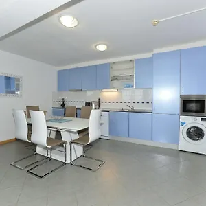 Appartement Ruby Red & Atlantic Blue In Oceano Atlantico